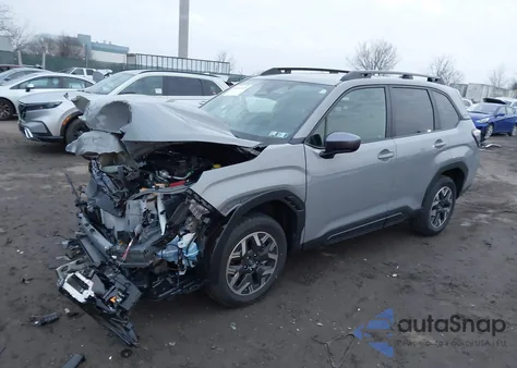 2026 Subaru Forester Premium z USA, uszkodzony, nr VIN 4S4SLDB63T3024056